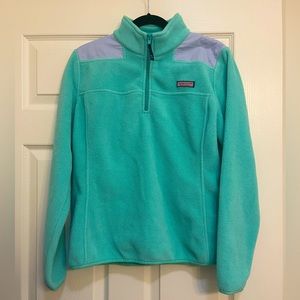 Vineyard Vines Size Medium half zip
